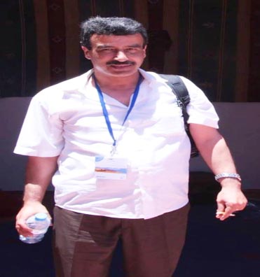 وفاة المصور الصحافي عبد العزيز لمزوق بعد صراع مرير مع المرض